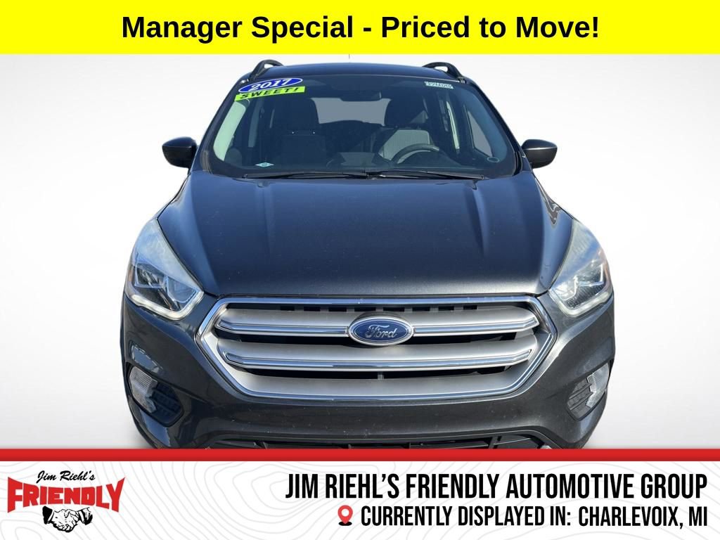 Used 2017 Ford Escape SE w/ Equipment Group 201A image 8