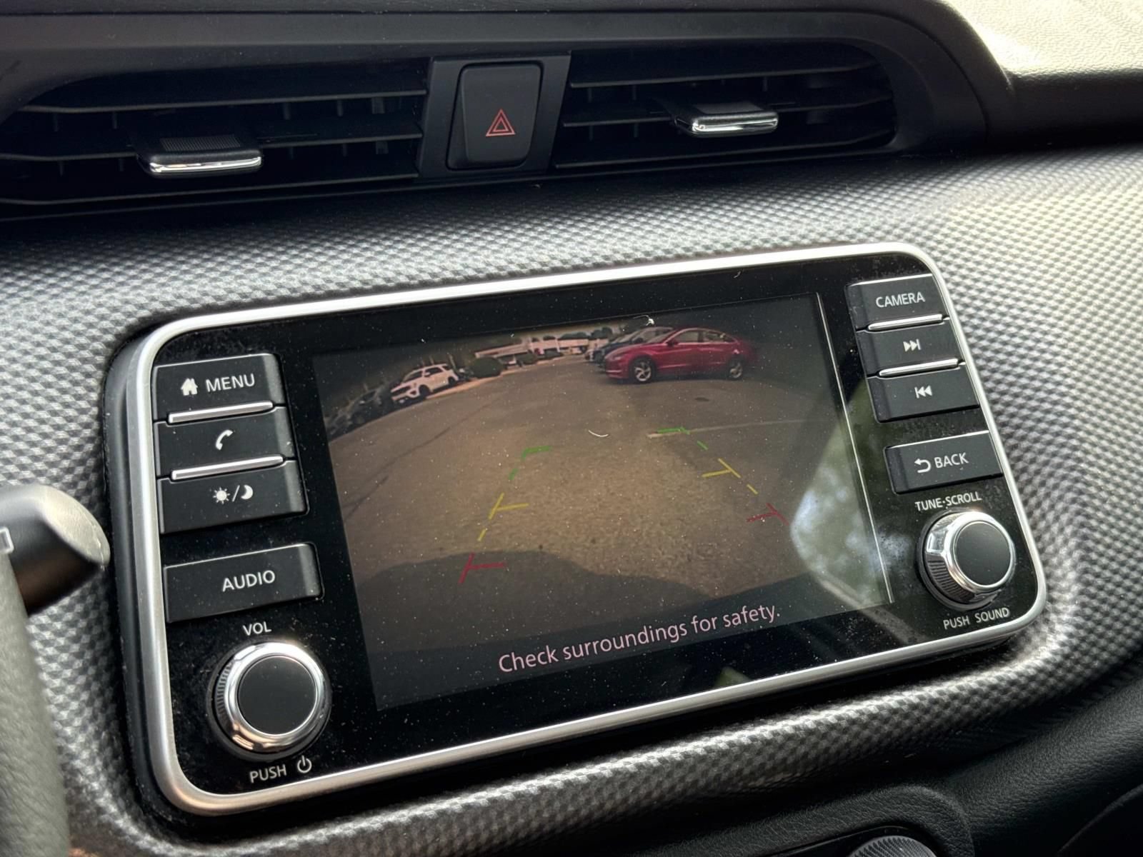 Used 2019 Nissan Kicks SV FWD image 10