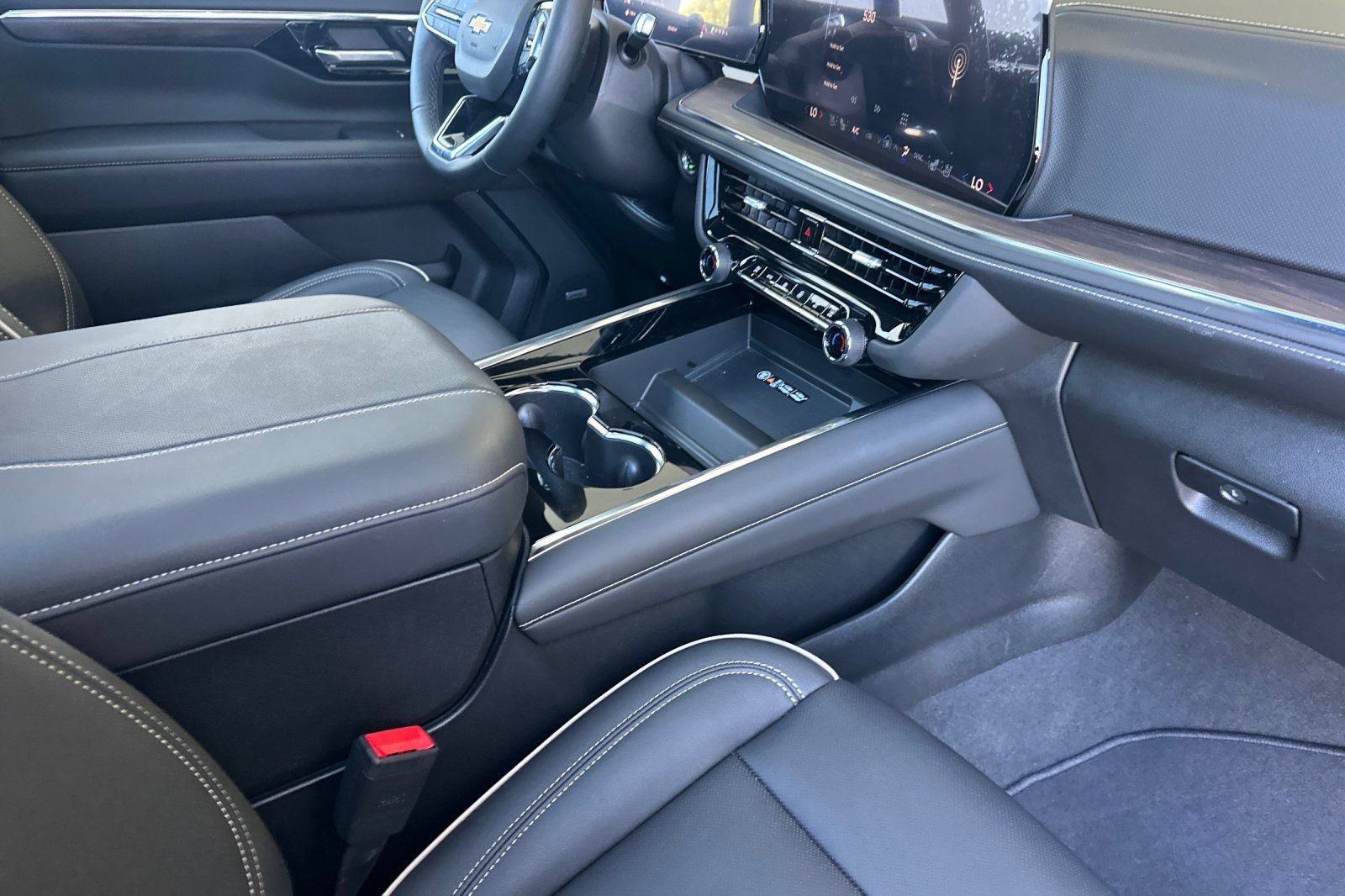 New 2026 Chevrolet Tahoe Premier RWD image 18