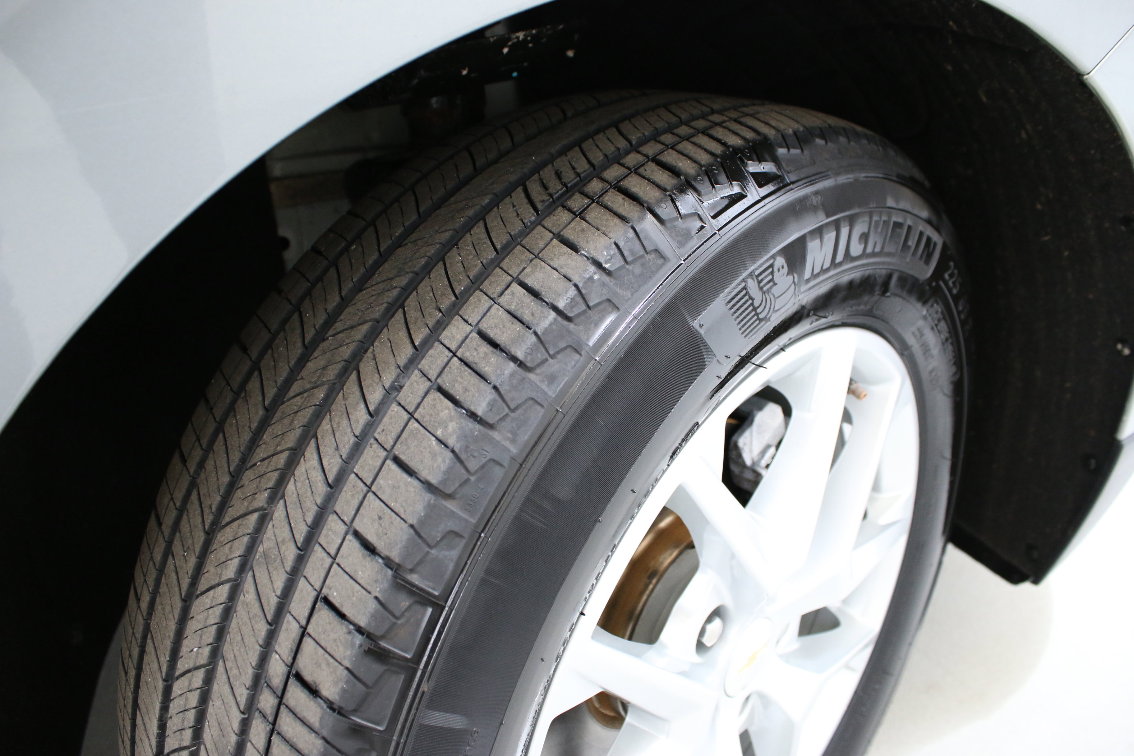 Used 2023 Chevrolet Equinox LS FWD image 34