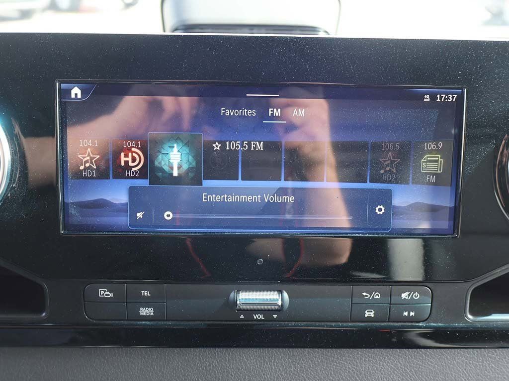 Used 2025 Mercedes-Benz Sprinter 3500 image 34