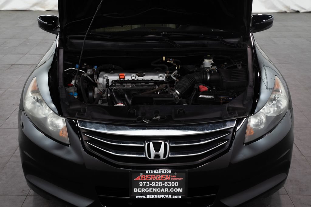 Used 2011 Honda Accord SE image 3