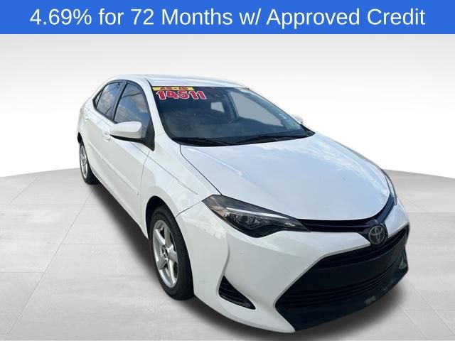 Used 2018 Toyota Corolla LE image 1