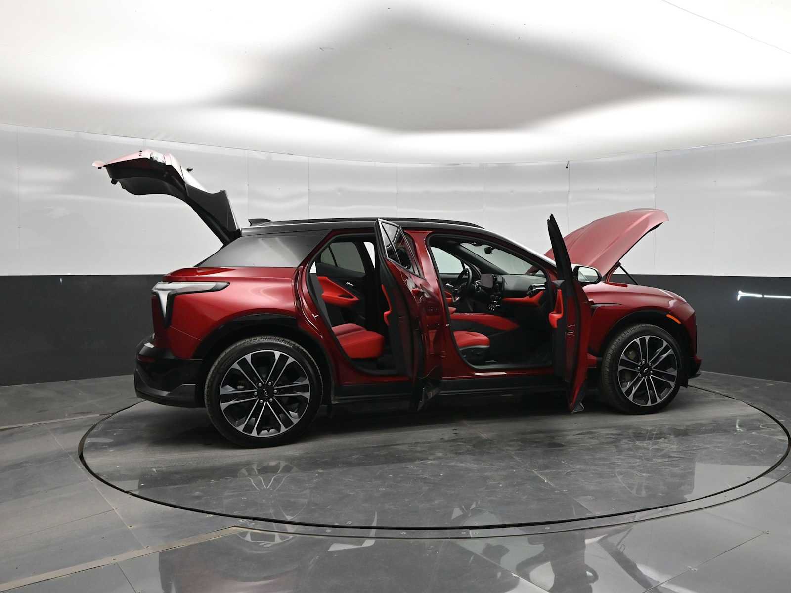 Used 2025 Chevrolet Blazer EV SS AWD/4WD image 43