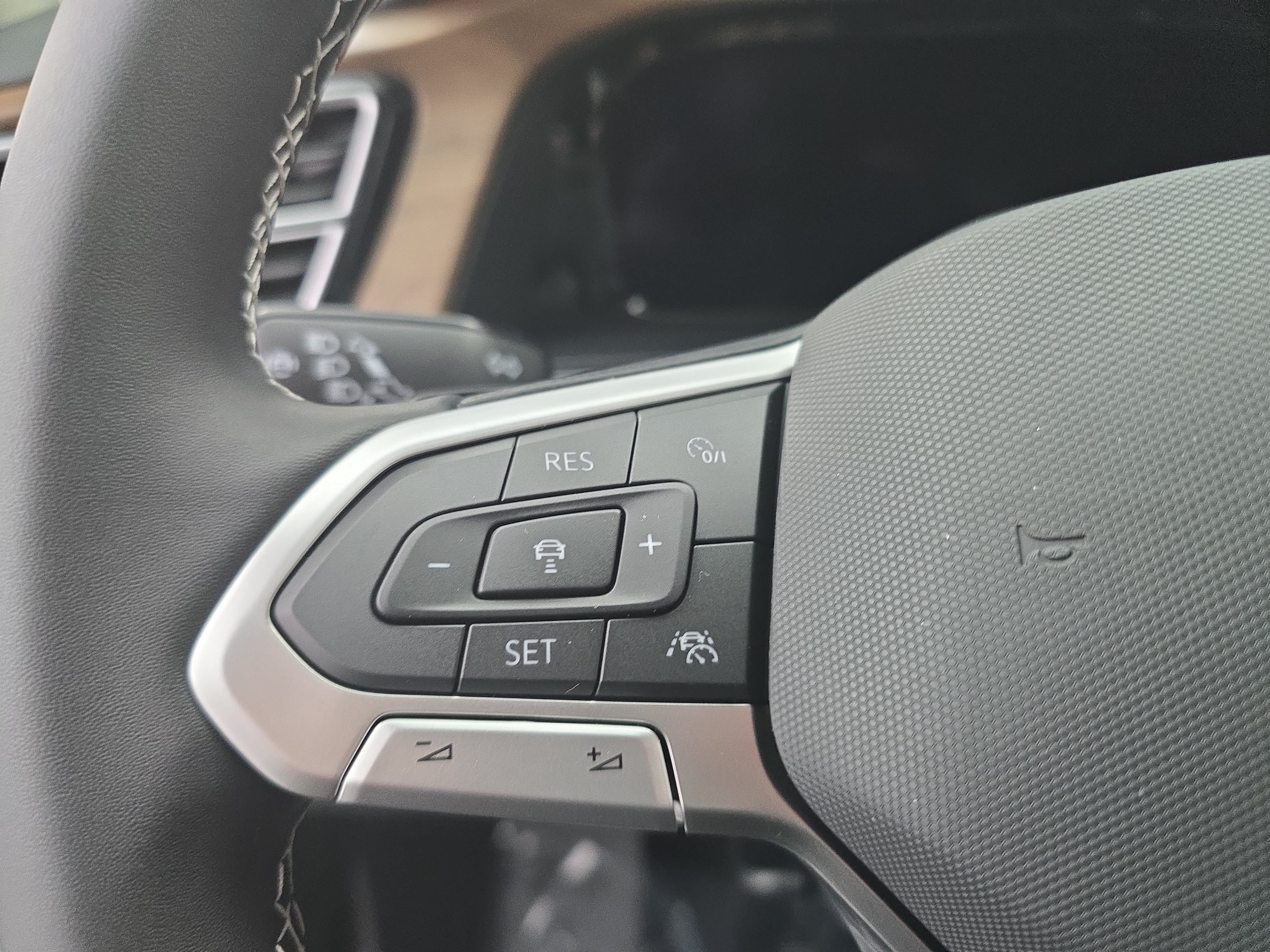 New 2026 Volkswagen Atlas SE AWD/4WD image 18