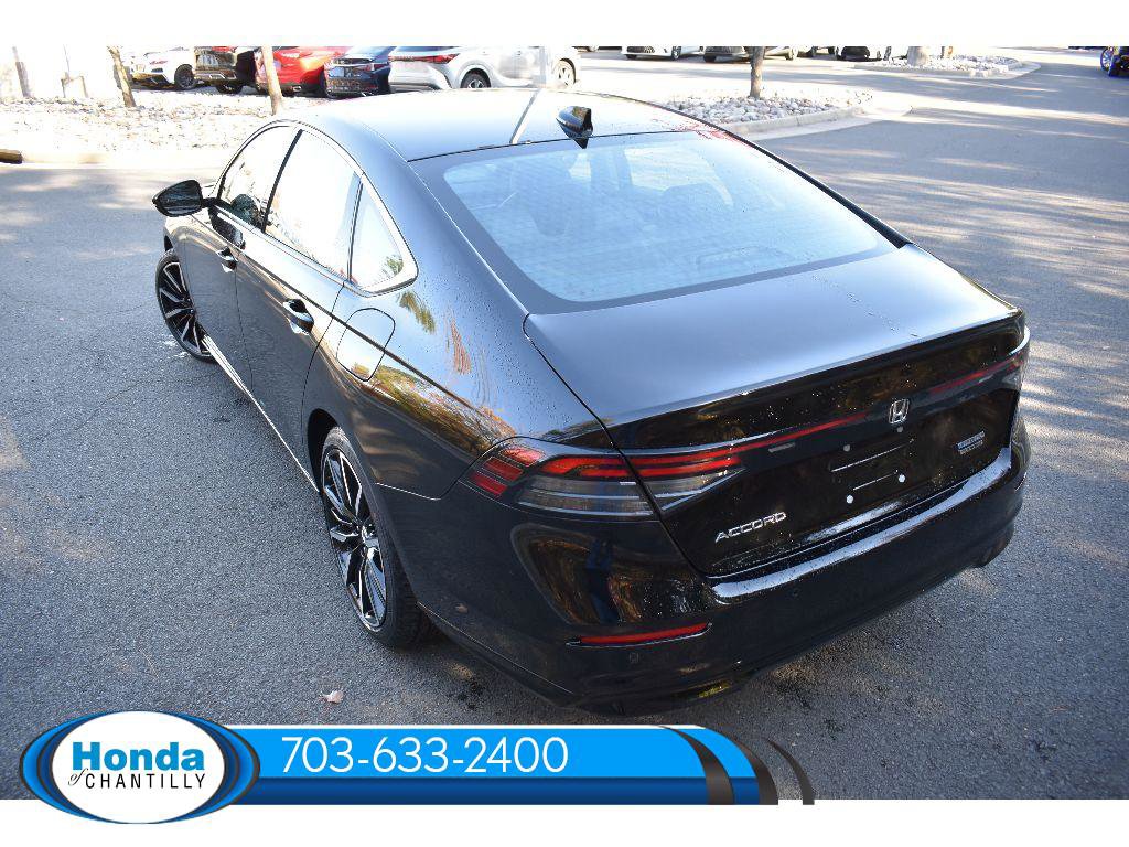 New 2025 Honda Accord Hybrid Touring image 8