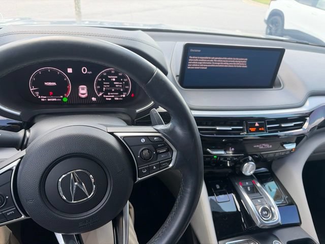 Used 2022 Acura MDX w/ Technology Package AWD/4WD image 17