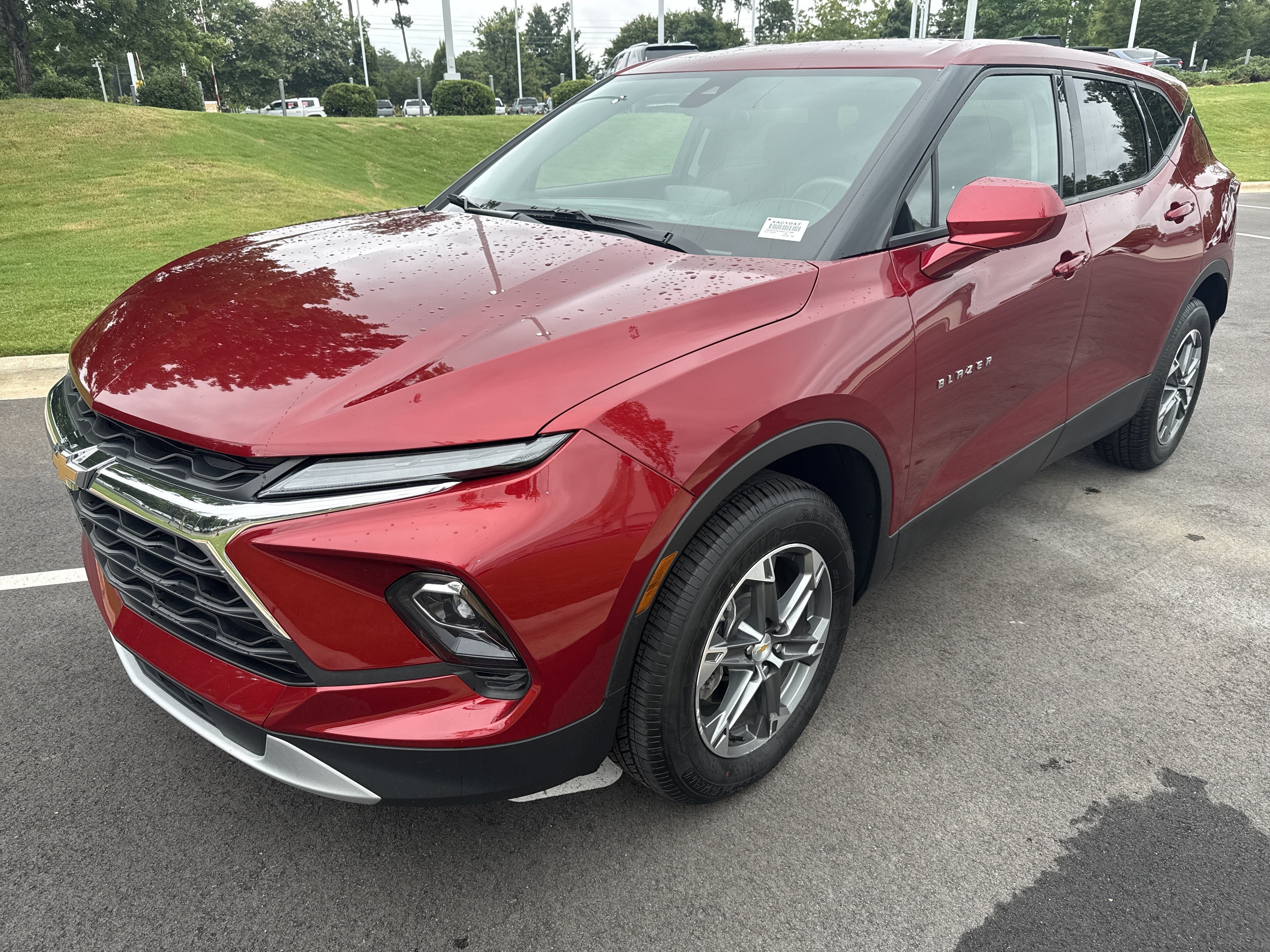 Used 2025 Chevrolet Blazer LT AWD/4WD image 5