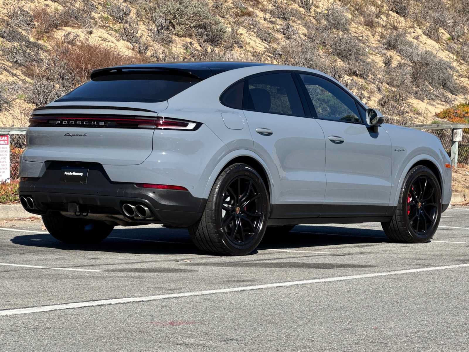 Certified 2025 Porsche Cayenne S AWD/4WD image 7