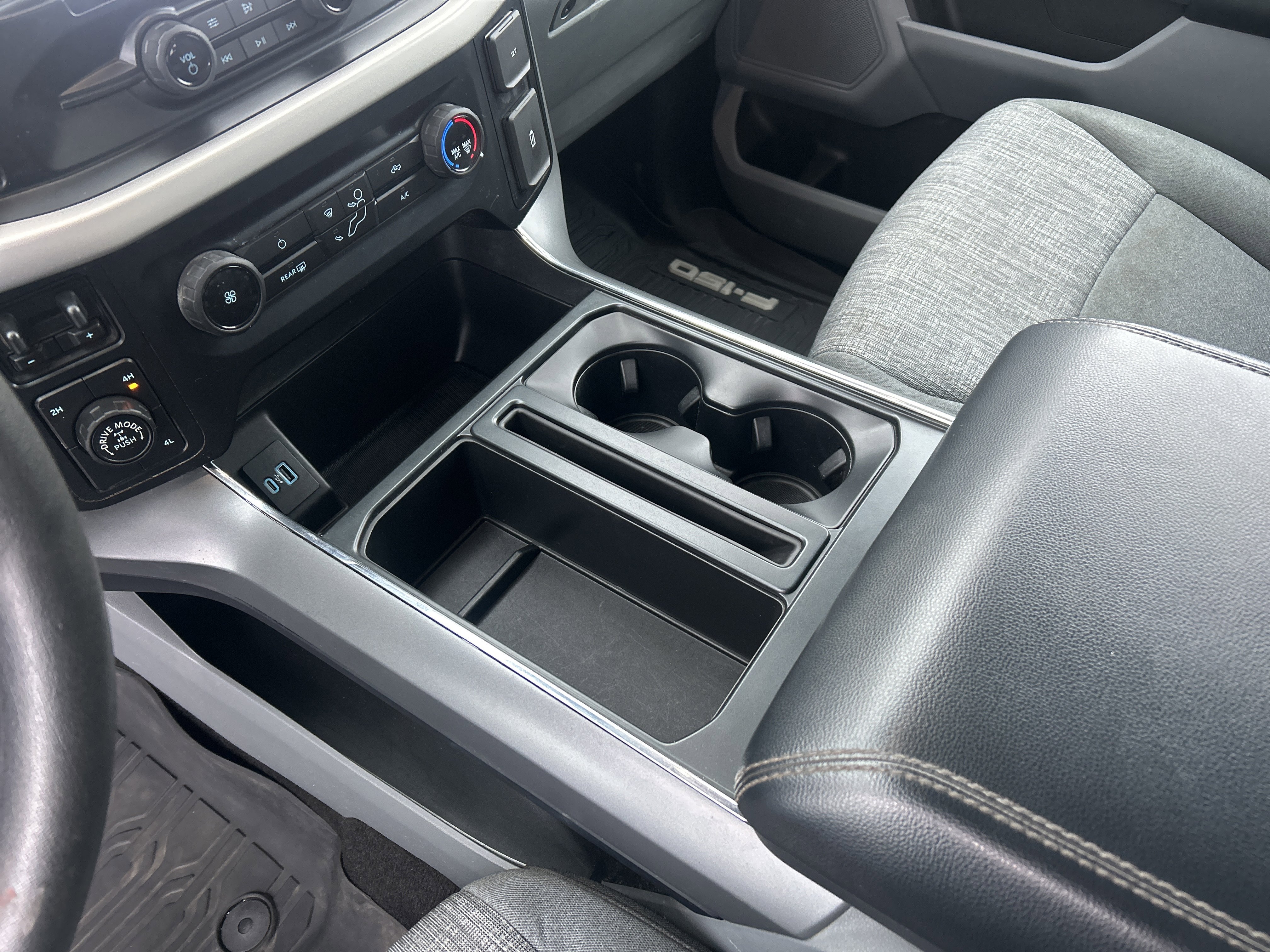 Used 2021 Ford F150 XLT w/ Max Trailer Tow Package image 21