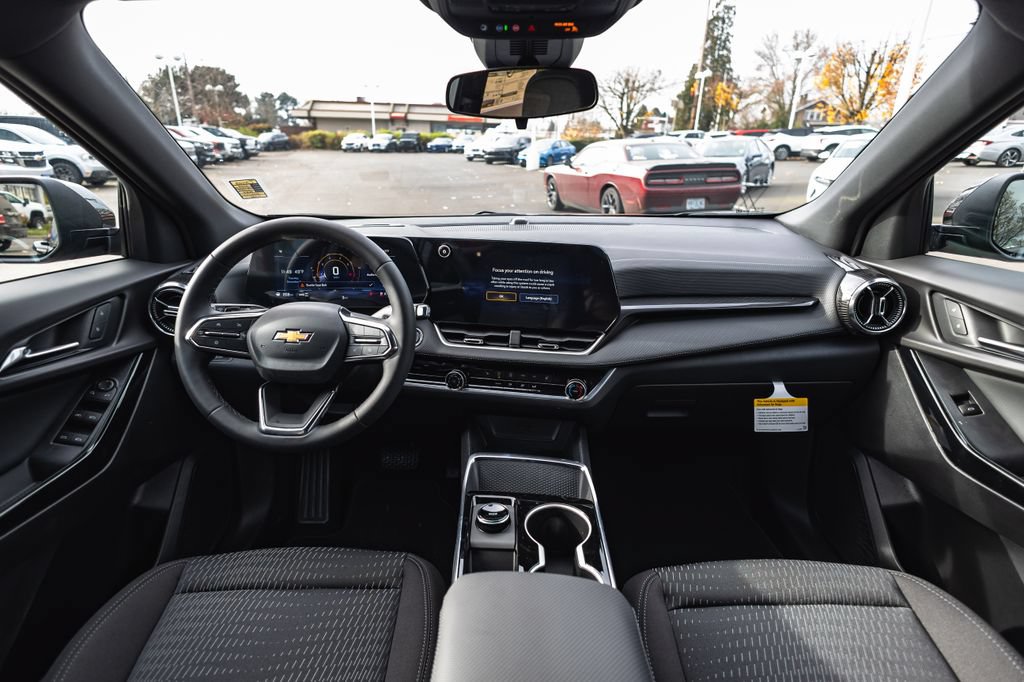 New 2026 Chevrolet Equinox LT w/ LPO, Floor Liner Package AWD/4WD image 15