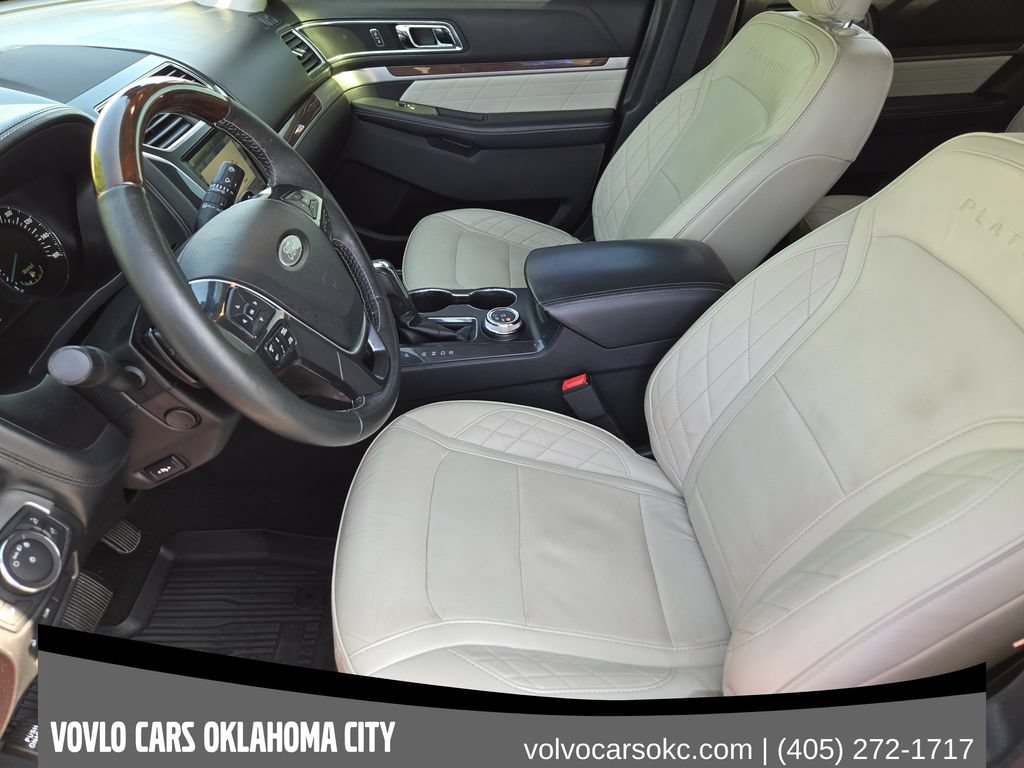Used 2019 Ford Explorer Platinum AWD/4WD image 11