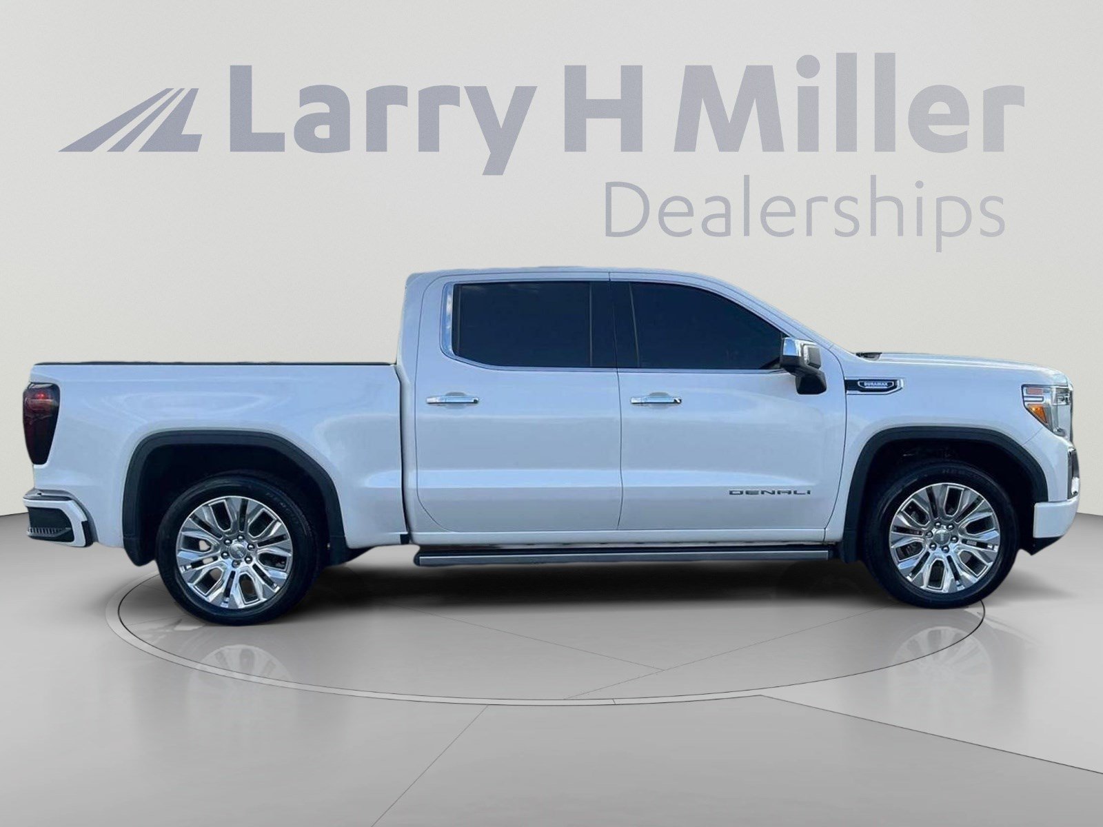 Used 2020 GMC Sierra 1500 Denali w/ Denali Ultimate Package AWD/4WD image 7