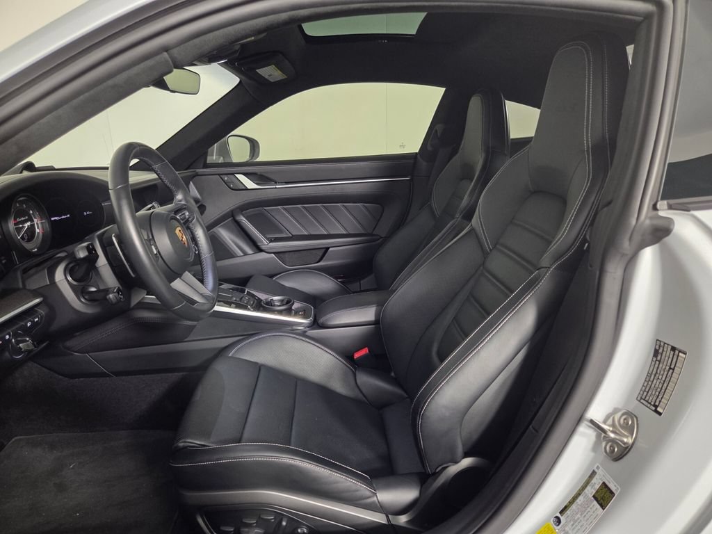 Used 2024 Porsche 911 Turbo AWD/4WD image 8