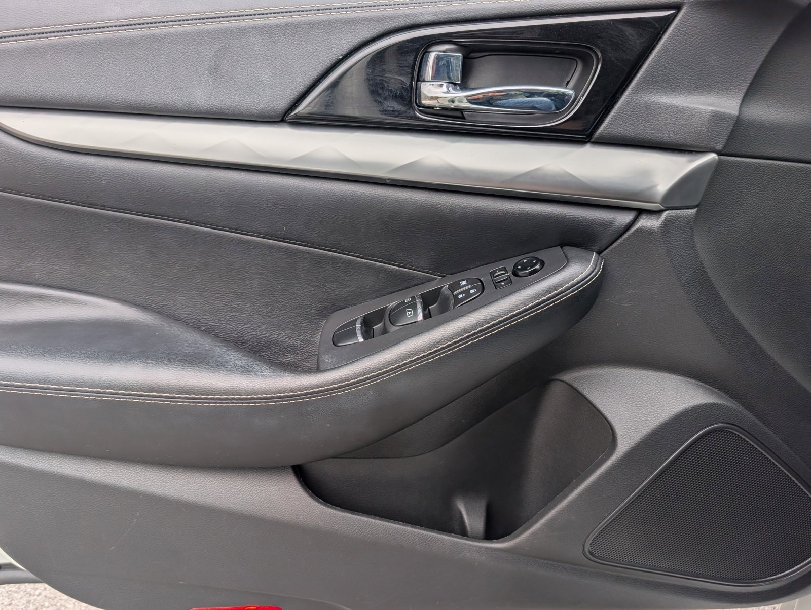 Used 2021 Nissan Maxima 3.5 SV w/ Floor Mat Group image 12