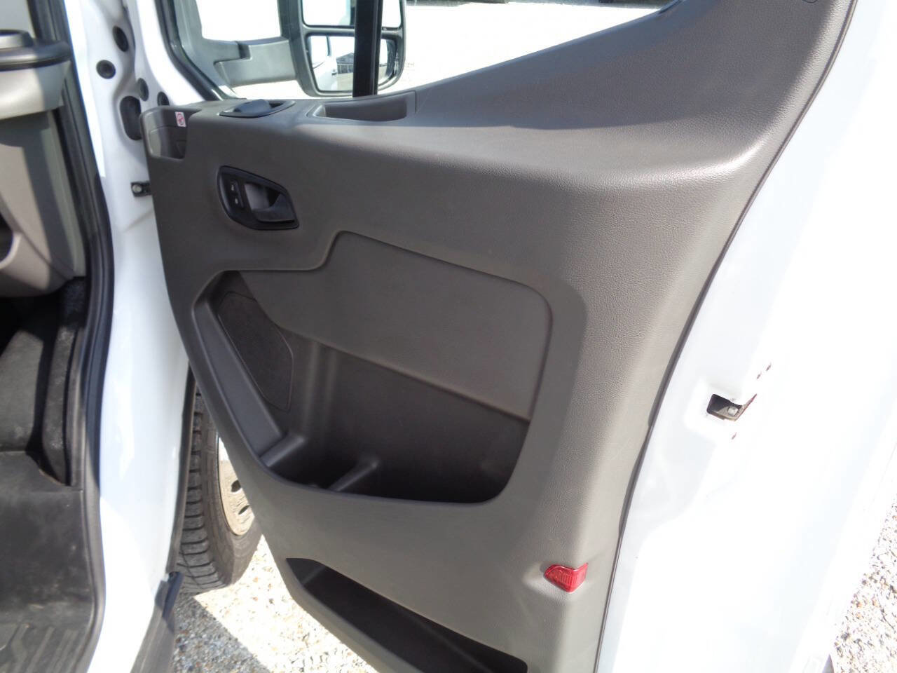 Used 2020 Ford Transit 350 DRW w/ Interior Upgrade Package image 56