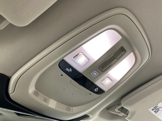 Certified 2023 Volvo XC90 B6 Plus w/ Protection Package Premier AWD/4WD image 22