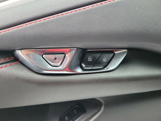 Used 2025 Chevrolet Corvette Z06 image 24