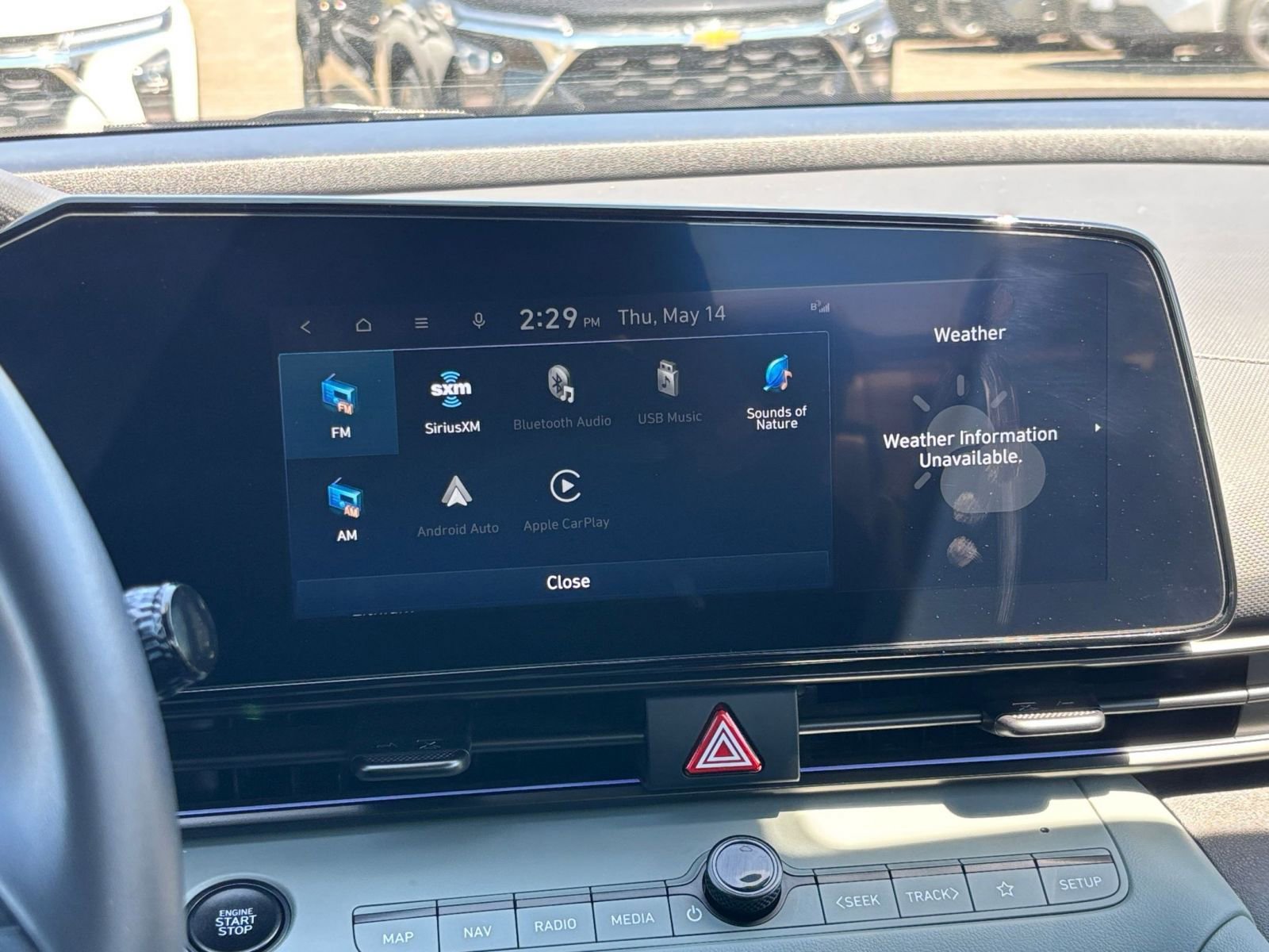 Used 2025 Hyundai Elantra Limited FWD image 21