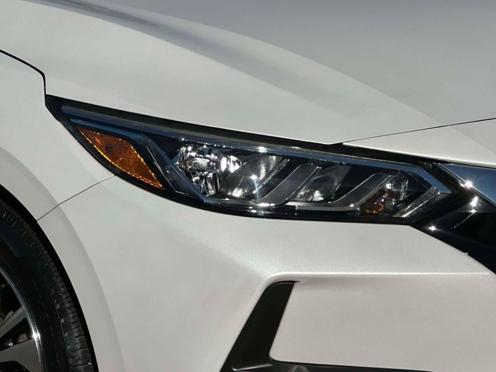 Used 2023 Nissan Sentra SV w/ All-Weather Package image 8