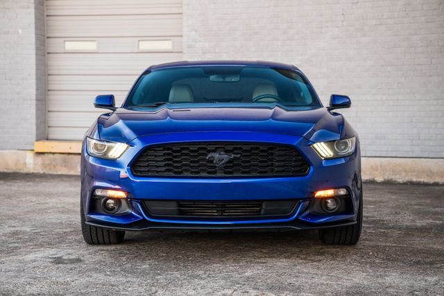 Used 2016 Ford Mustang Premium RWD image 13