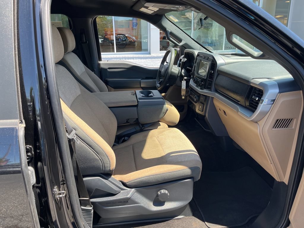 Used 2023 Ford F150 XLT AWD/4WD image 32
