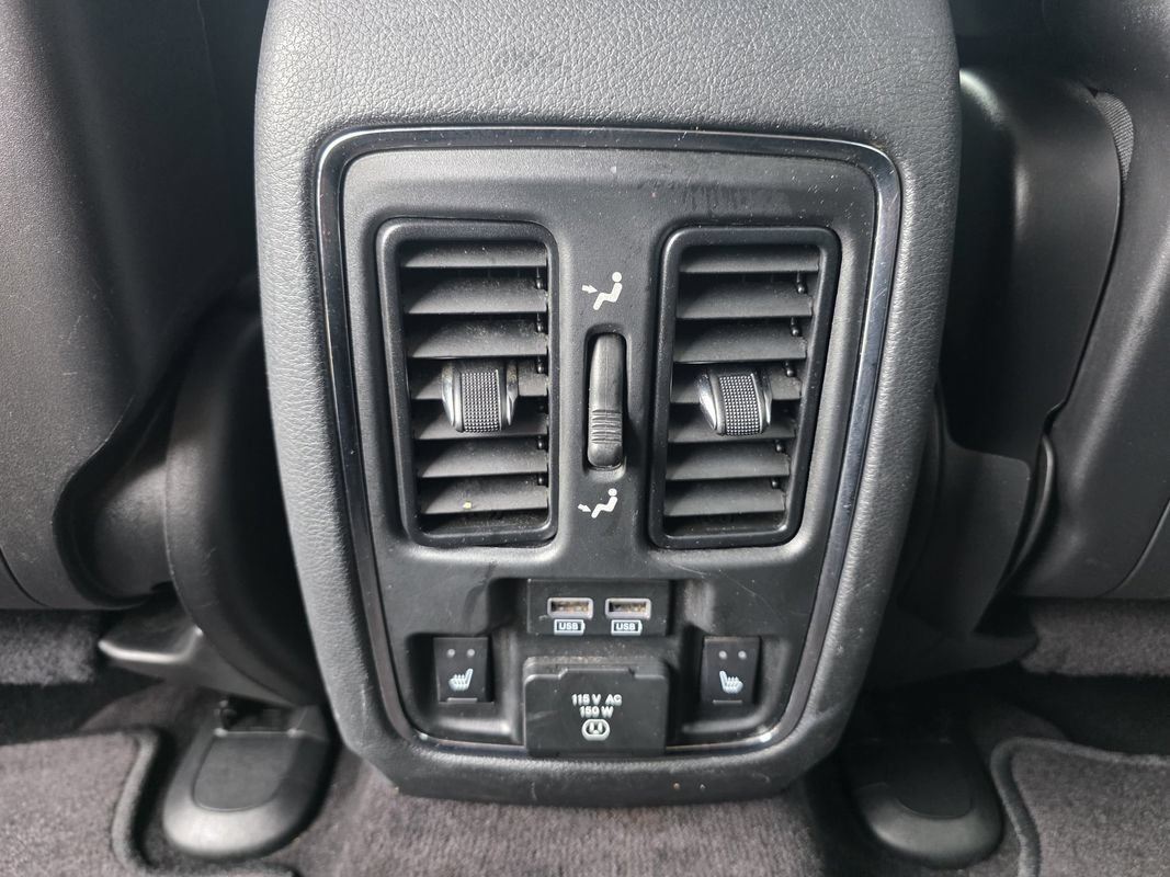 Used 2016 Dodge Durango Limited w/ Nav & Power Liftgate Group AWD/4WD image 25