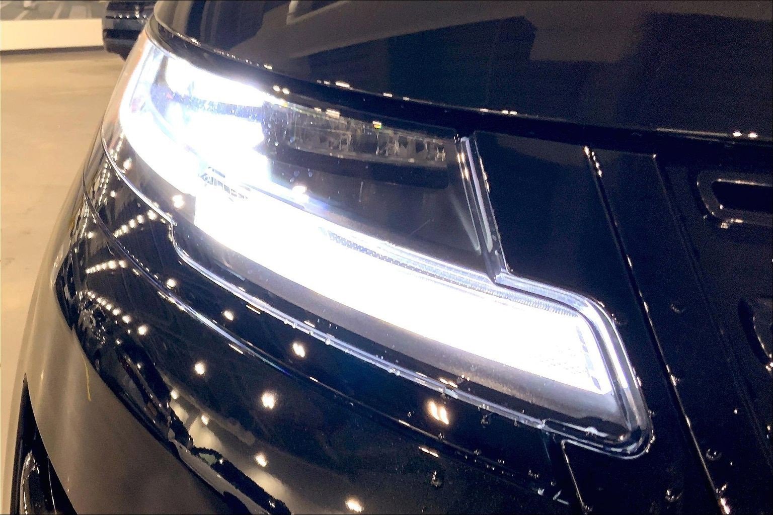 New 2026 Land Rover Range Rover Evoque Dynamic SE image 13