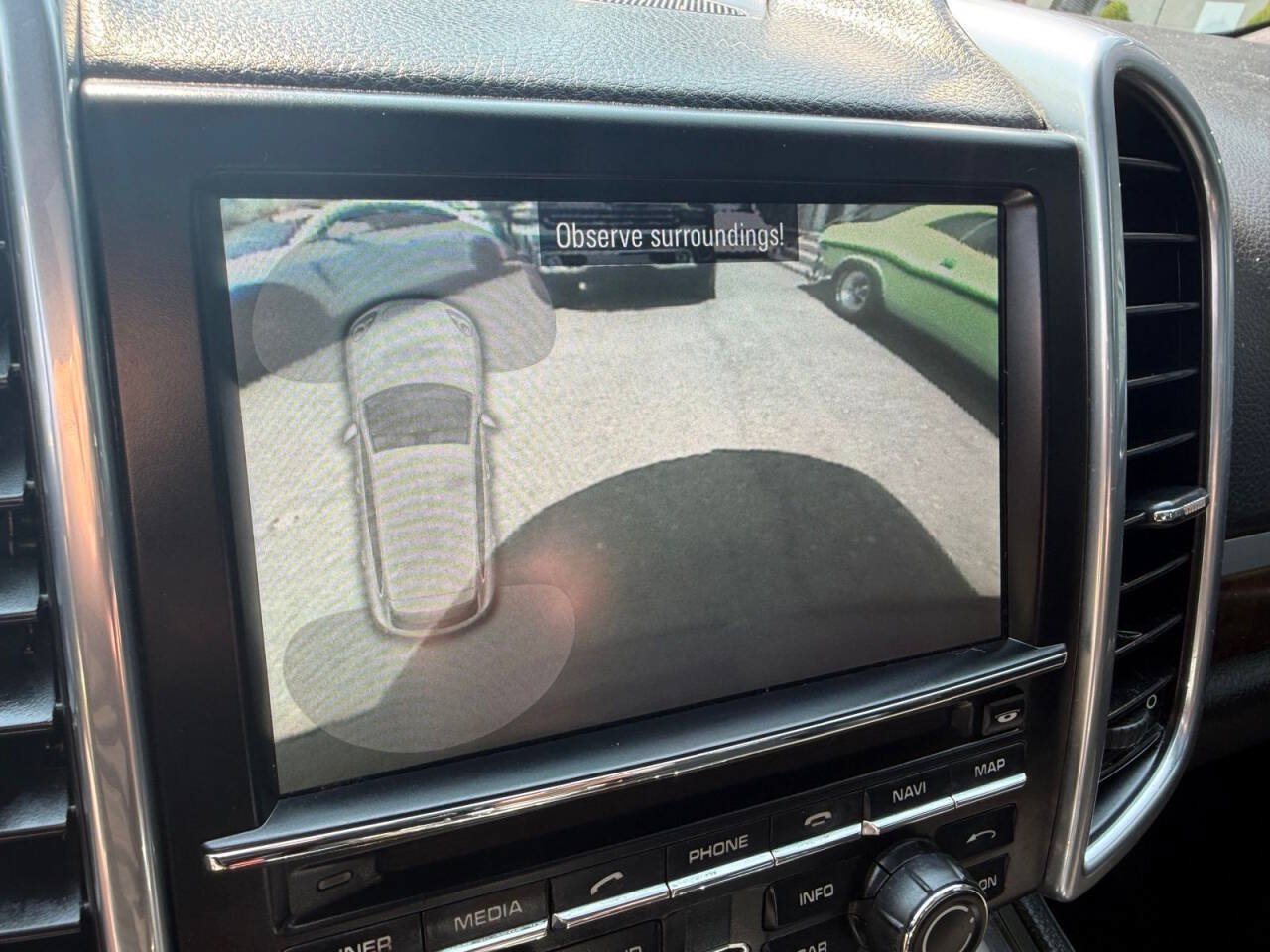 Used 2013 Porsche Cayenne GTS AWD/4WD image 38