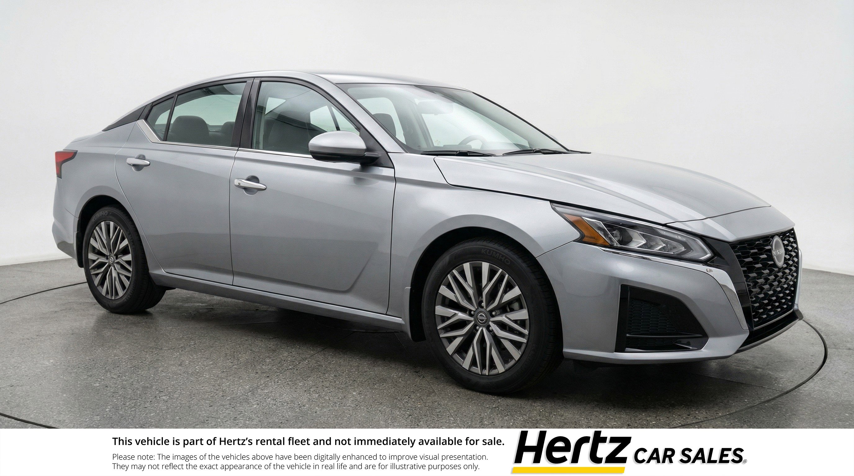 Used 2025 Nissan Altima 2.5 SV