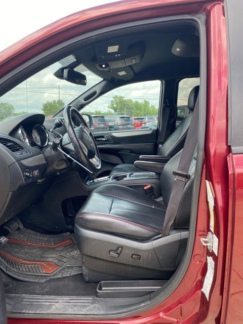 Used 2019 Dodge Grand Caravan GT FWD image 16