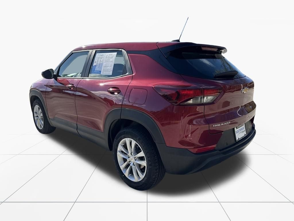 Used 2021 Chevrolet TrailBlazer LS image 6