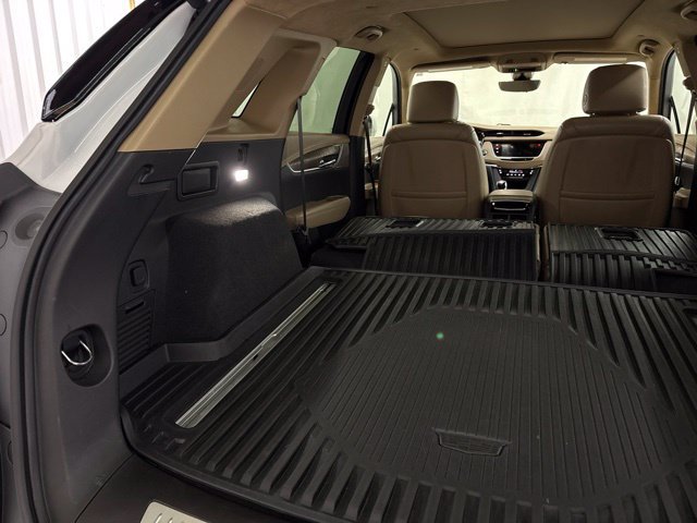 Used 2021 Cadillac XT5 Sportv w/ Platinum Package AWD/4WD image 13