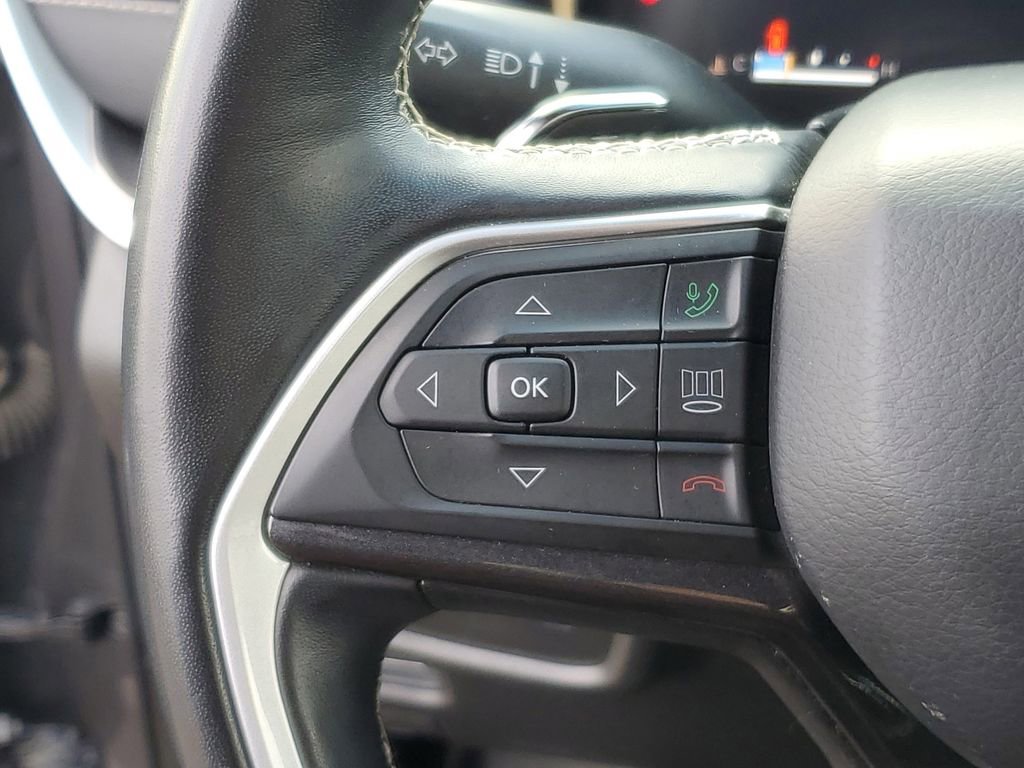 Used 2021 Jeep Grand Cherokee L Laredo image 13