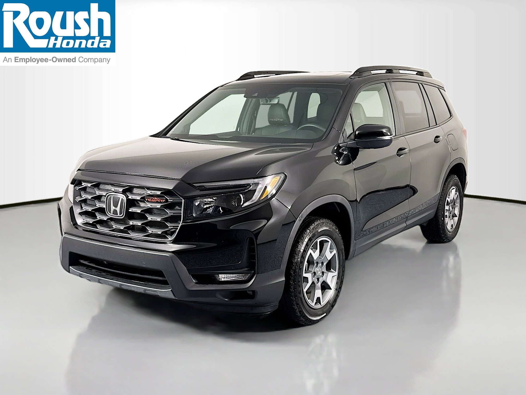 Certified 2023 Honda Passport TrailSport image 1