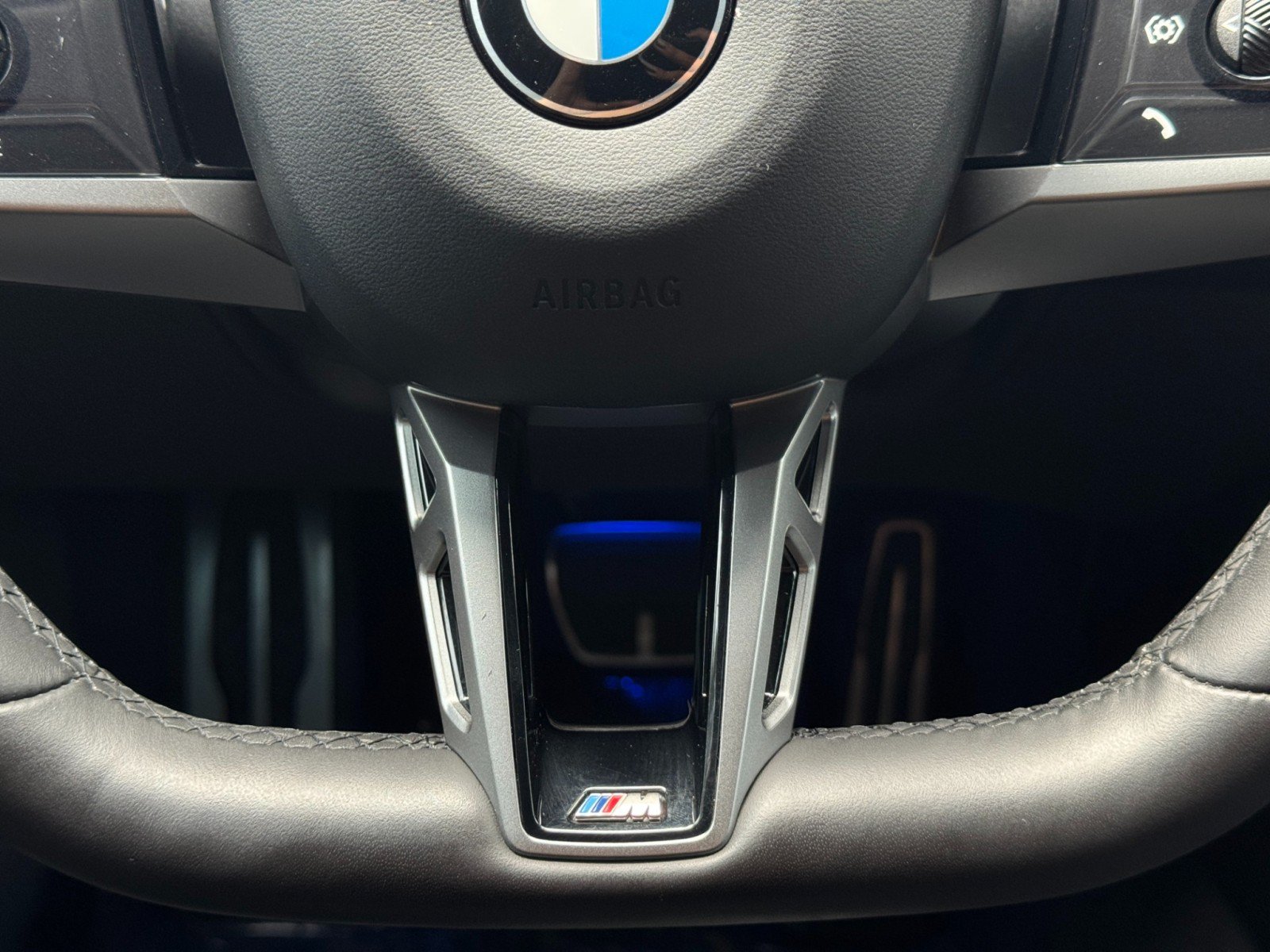 Used 2024 BMW 530i w/ M Sport Package RWD image 24