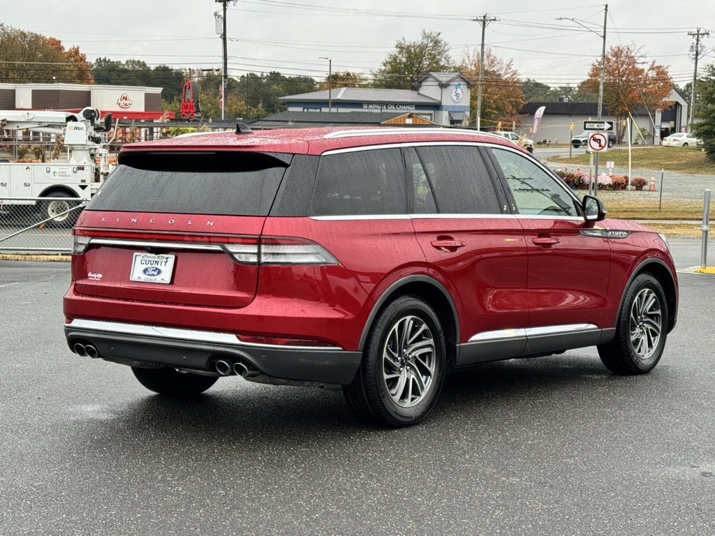 Used 2021 Lincoln Aviator 2WD image 24