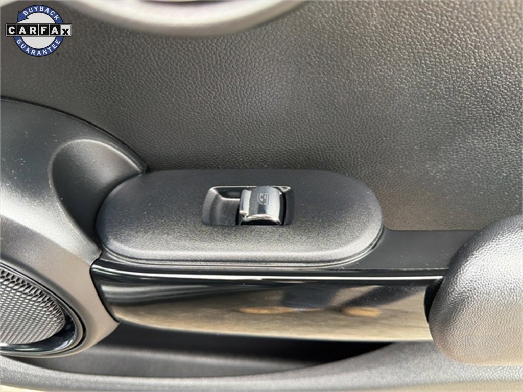 Used 2016 MINI Cooper S image 13