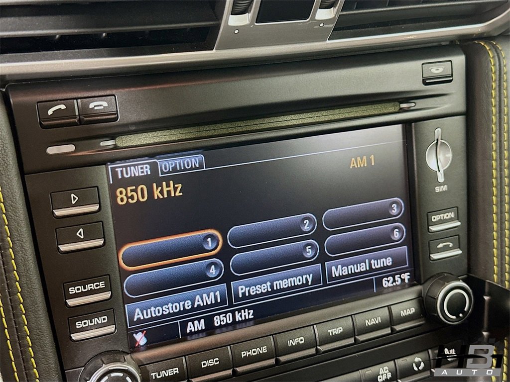 Used 2011 Porsche 911 Turbo S image 12