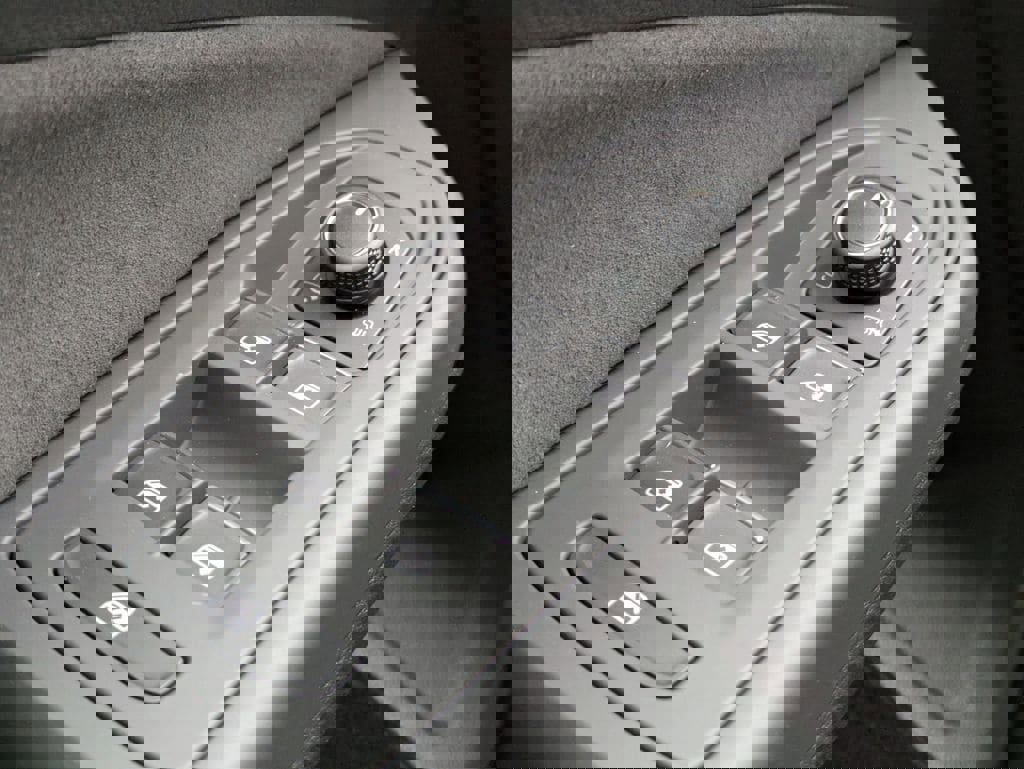 New 2026 Volkswagen GTI SE image 33