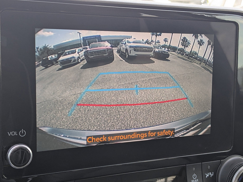 Used 2023 Toyota Highlander XLE FWD image 35