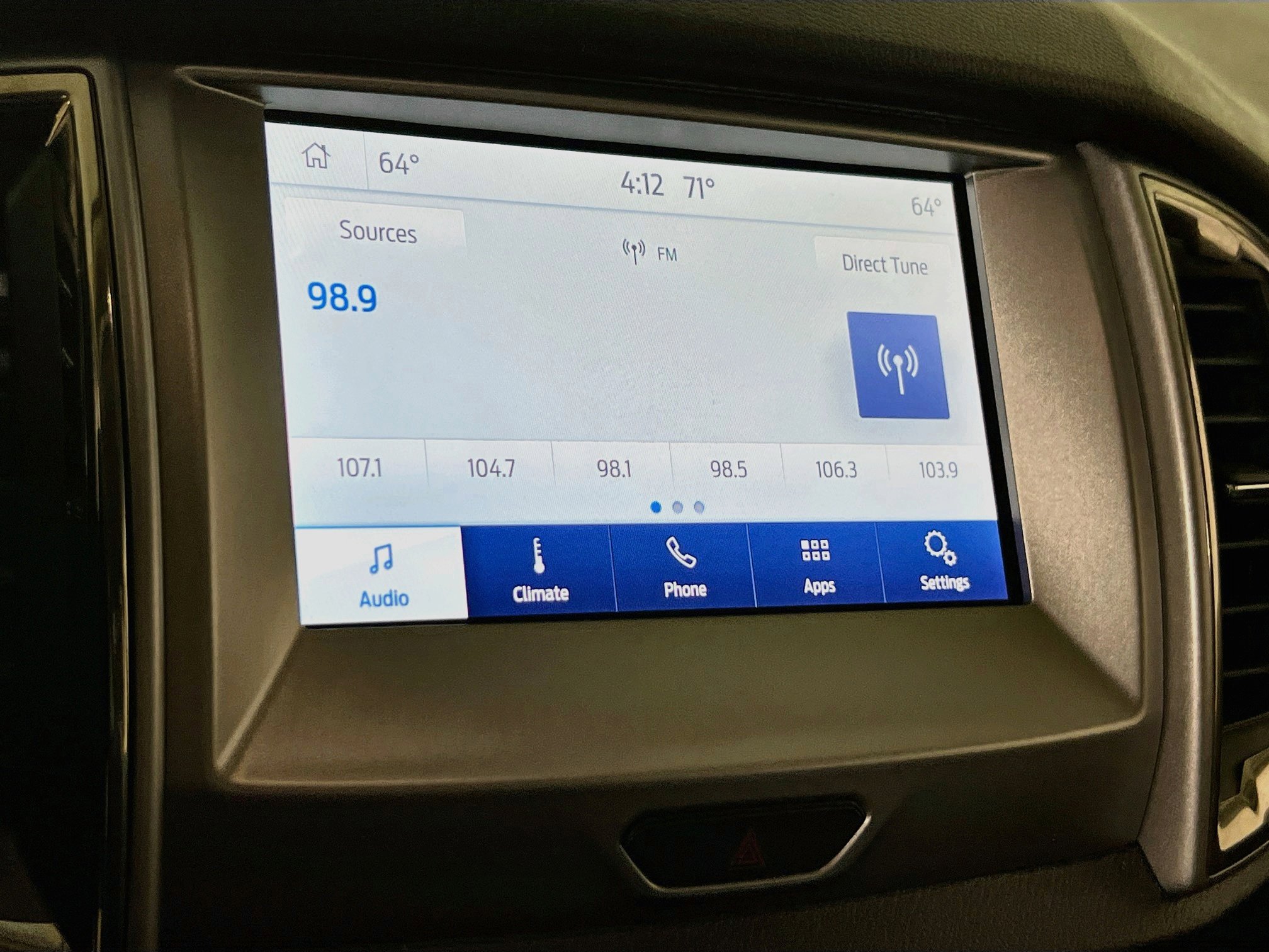 Used 2022 Ford Ranger XLT w/ Equipment Group 302A High image 14