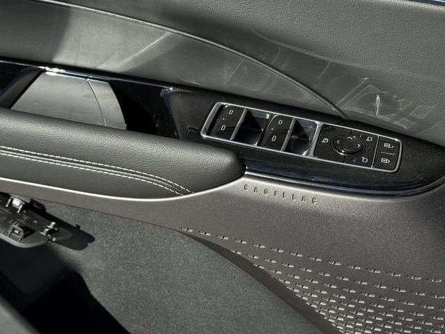 New 2026 Cadillac Lyriq Luxury RWD image 20