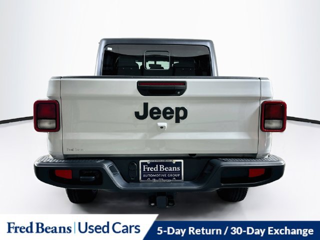 Used 2023 Jeep Gladiator Sport AWD/4WD image 7
