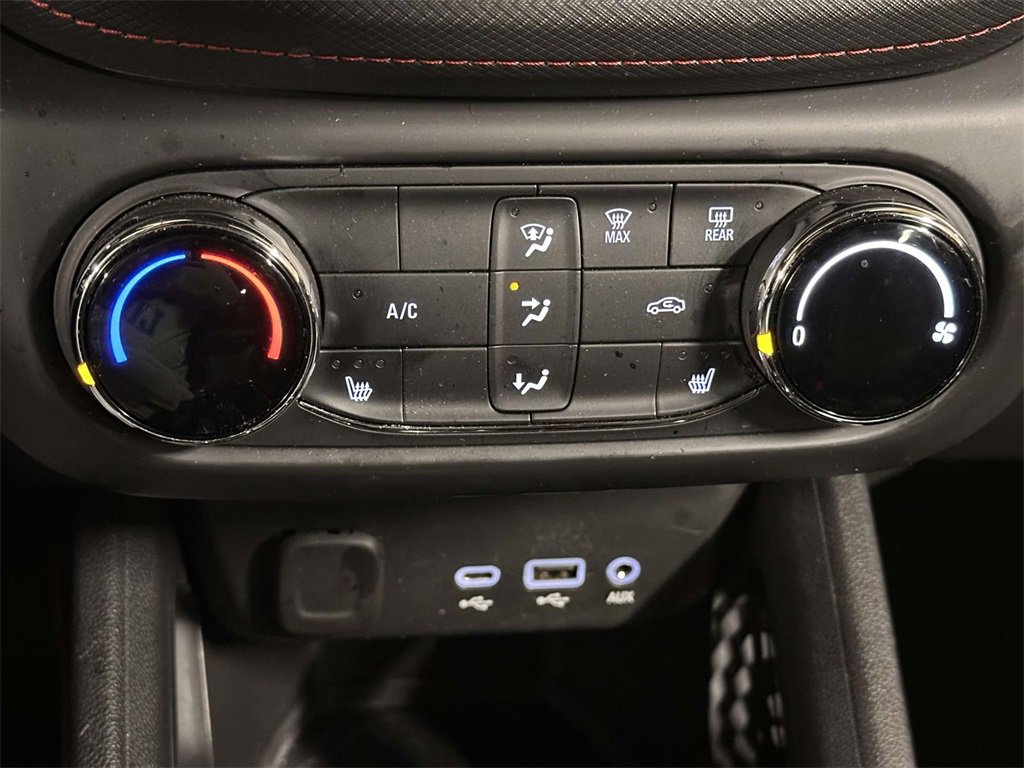 Used 2023 Chevrolet TrailBlazer RS image 25