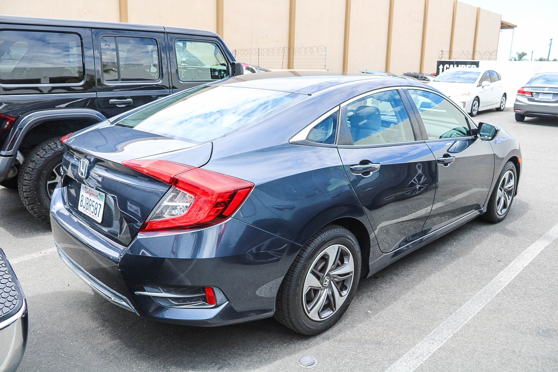 Used 2019 Honda Civic LX image 7