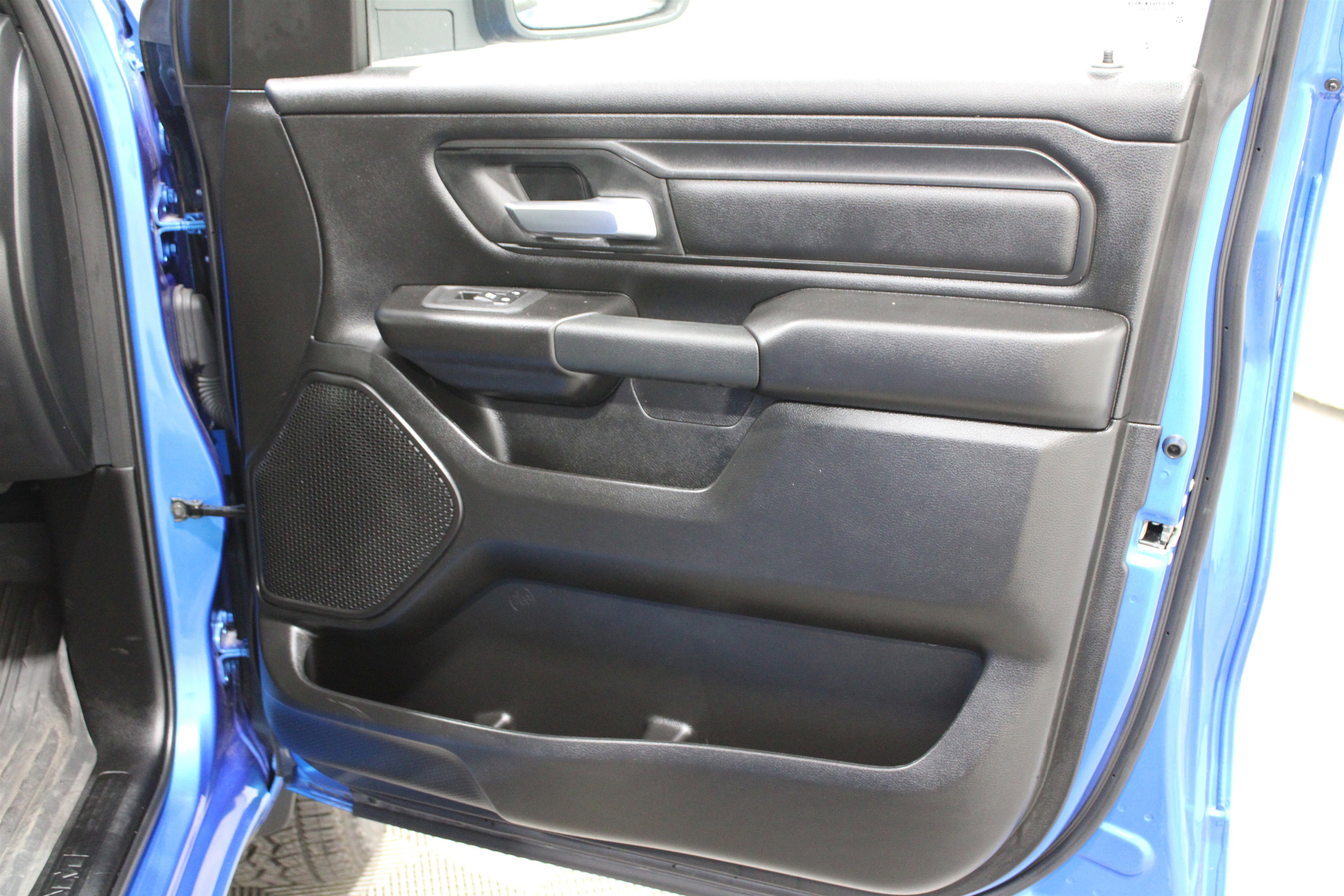 Used 2025 RAM 1500 Tradesman w/ Off Road Group image 31