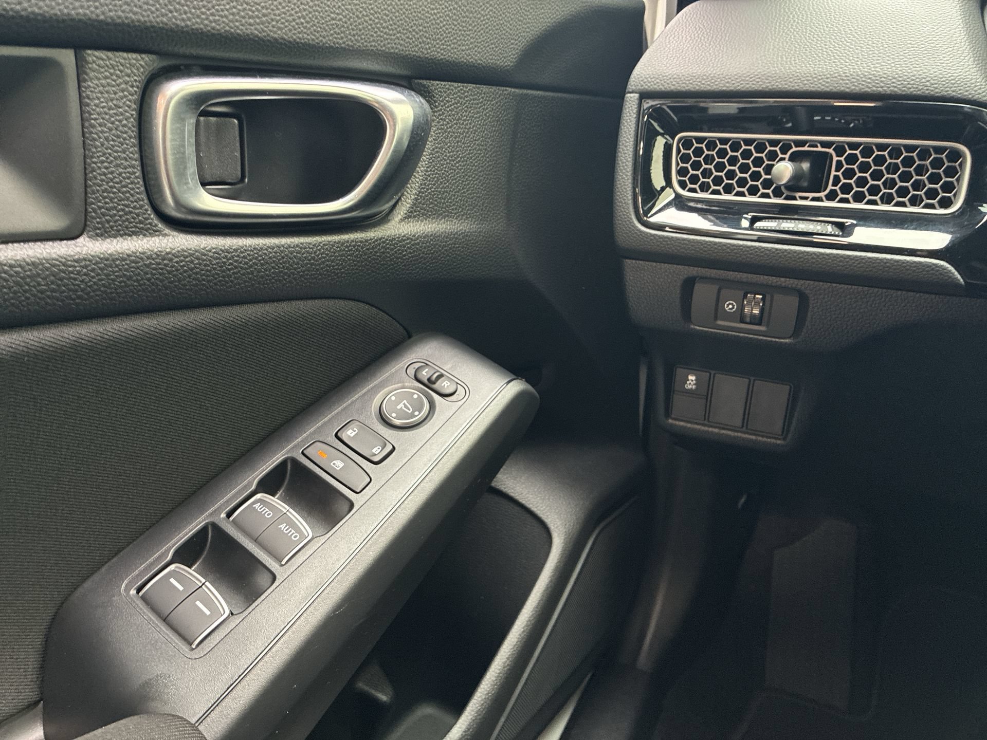 Certified 2026 Honda Civic Sport image 39