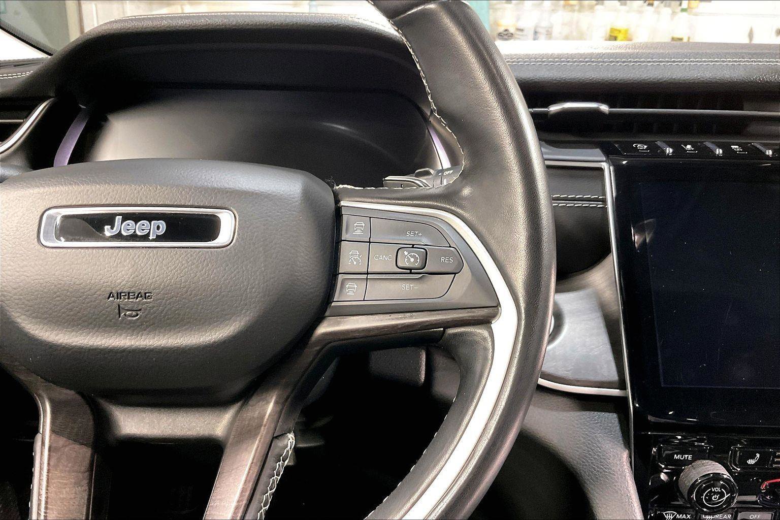 Used 2021 Jeep Grand Cherokee L Limited w/ Trailer Tow Package image 20