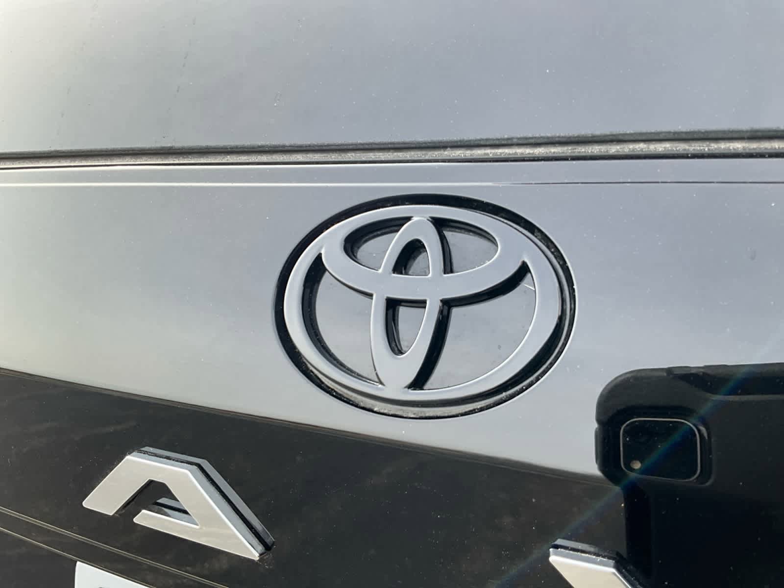 New 2026 Toyota RAV4 XSE AWD/4WD image 16